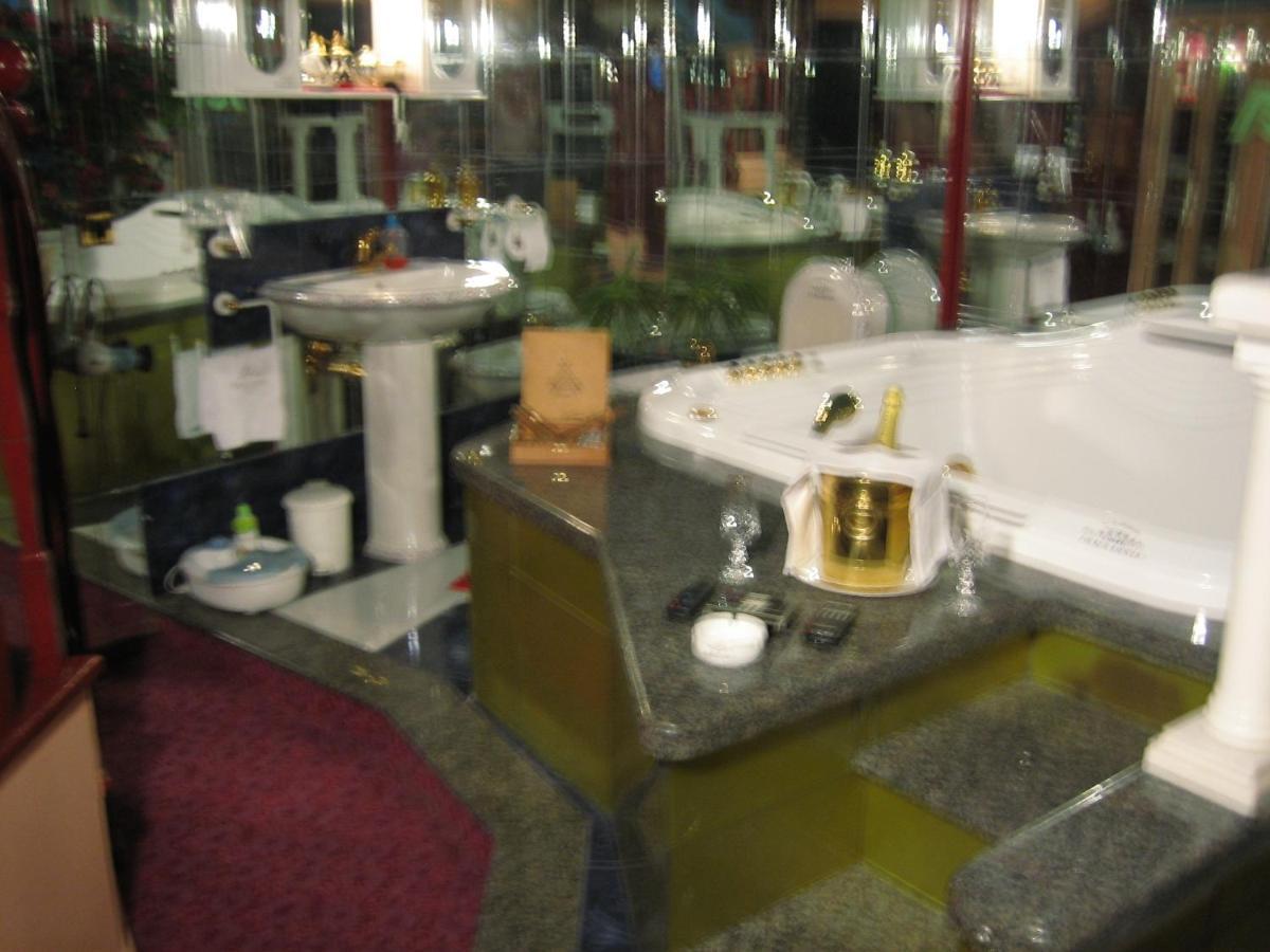 Paradiso Apartman *